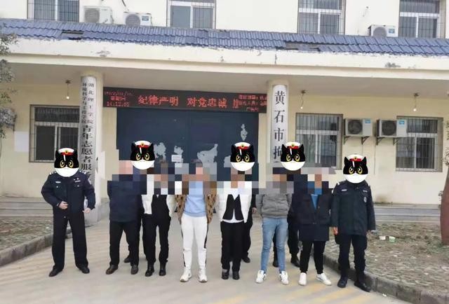 湖北省黄石：足疗店变成了色情窝，警方彻底清除了卖淫集团